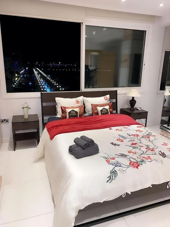 Larnaca Seaview Rooms 0*,  Ciprus